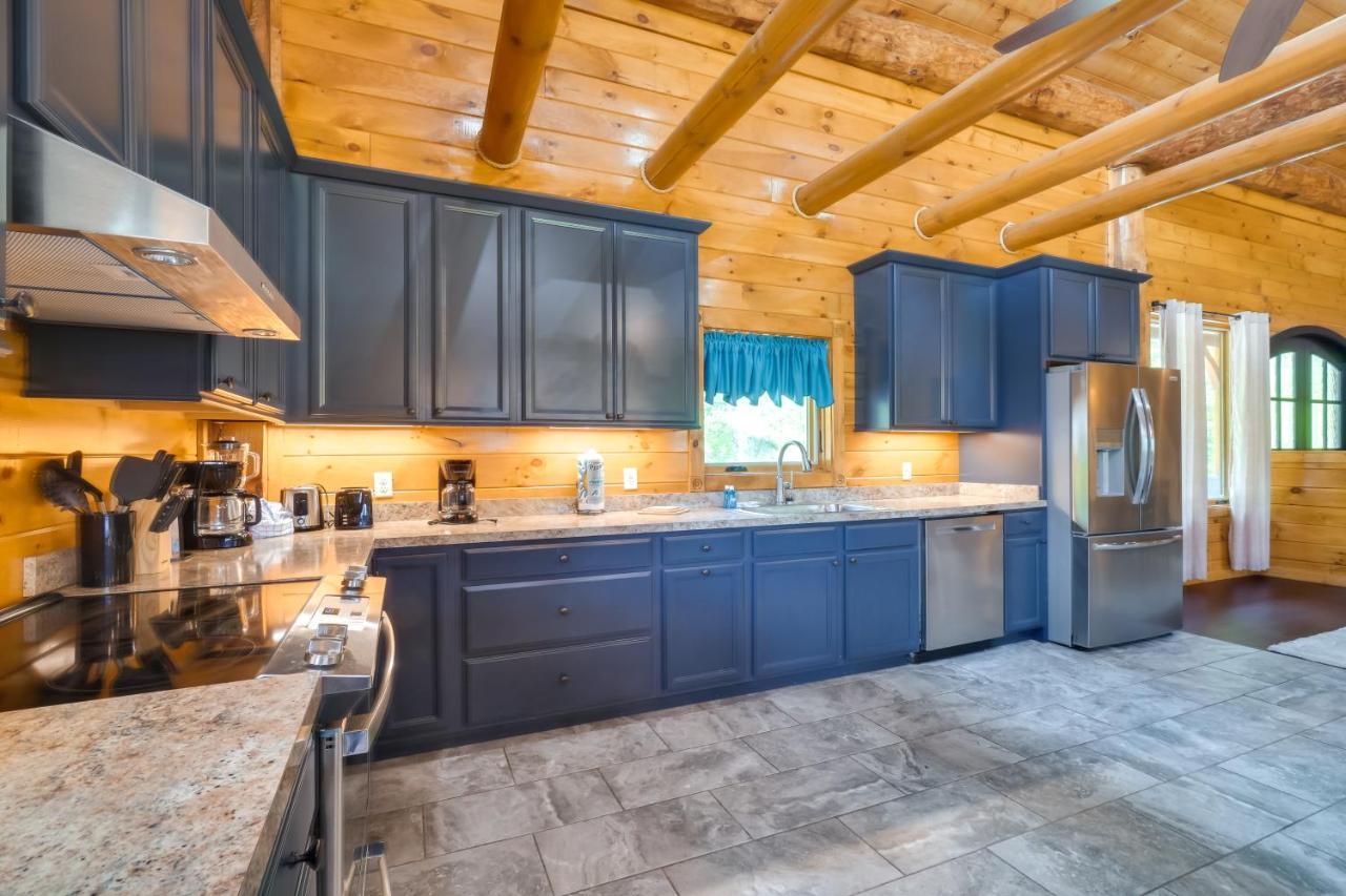 Gatlinburg Vacation Rental With Private Hot Tub! Екстериор снимка