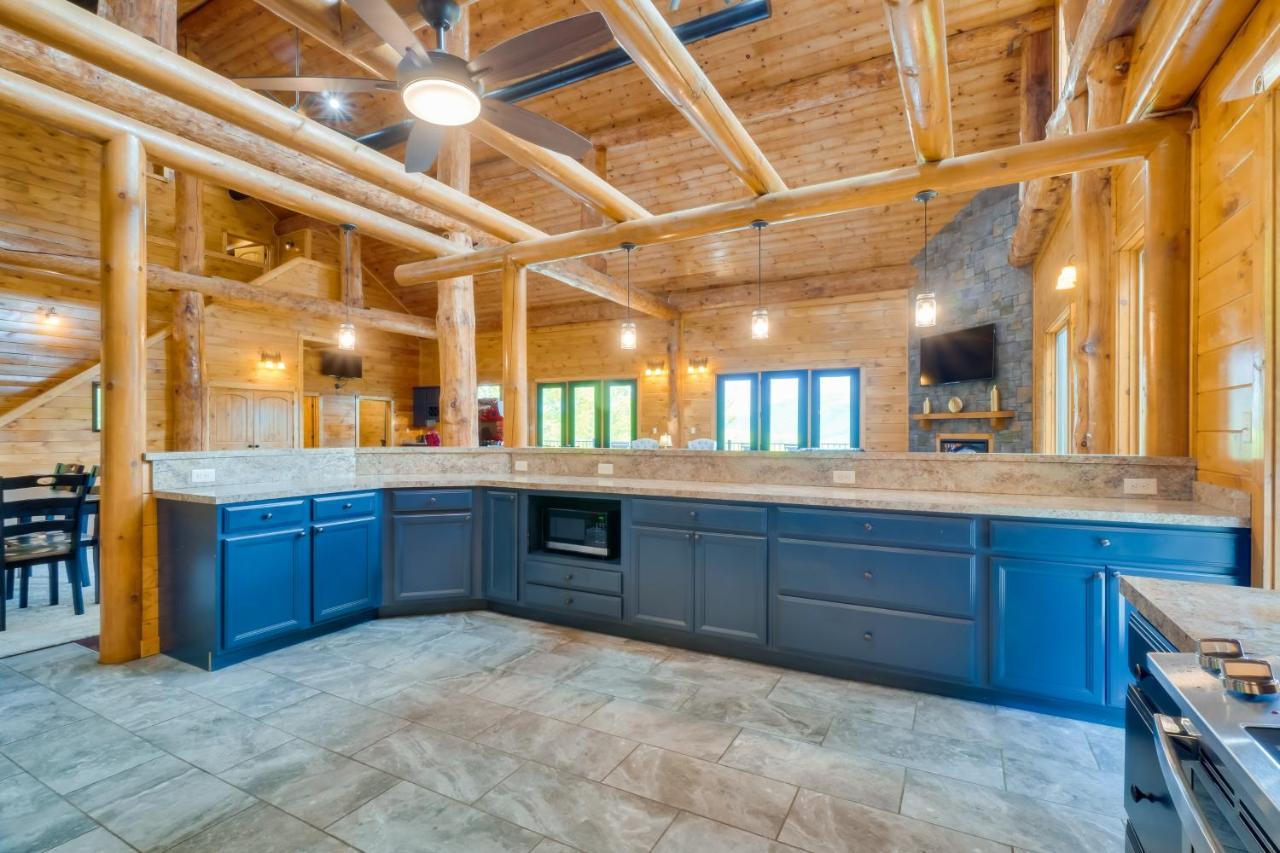 Gatlinburg Vacation Rental With Private Hot Tub! Екстериор снимка