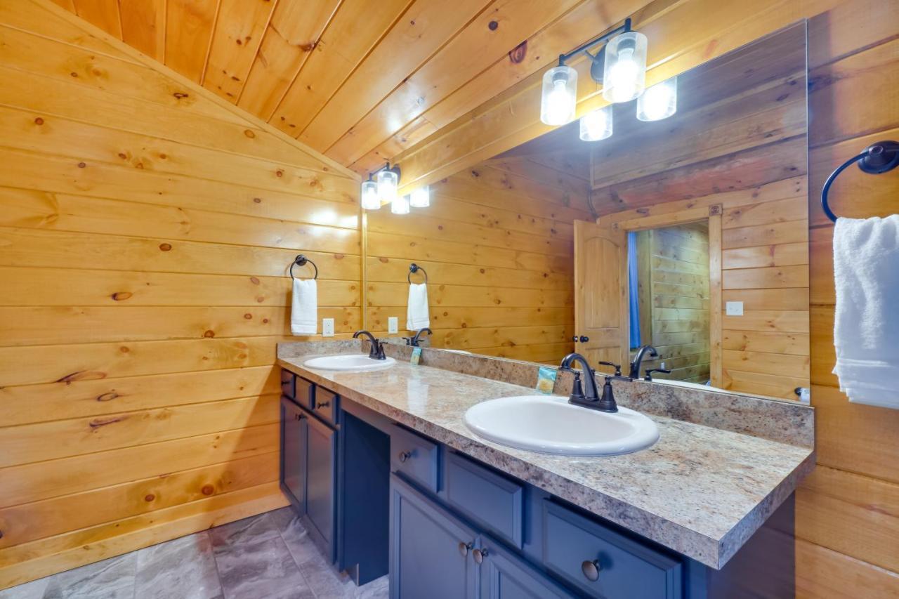 Gatlinburg Vacation Rental With Private Hot Tub! Екстериор снимка