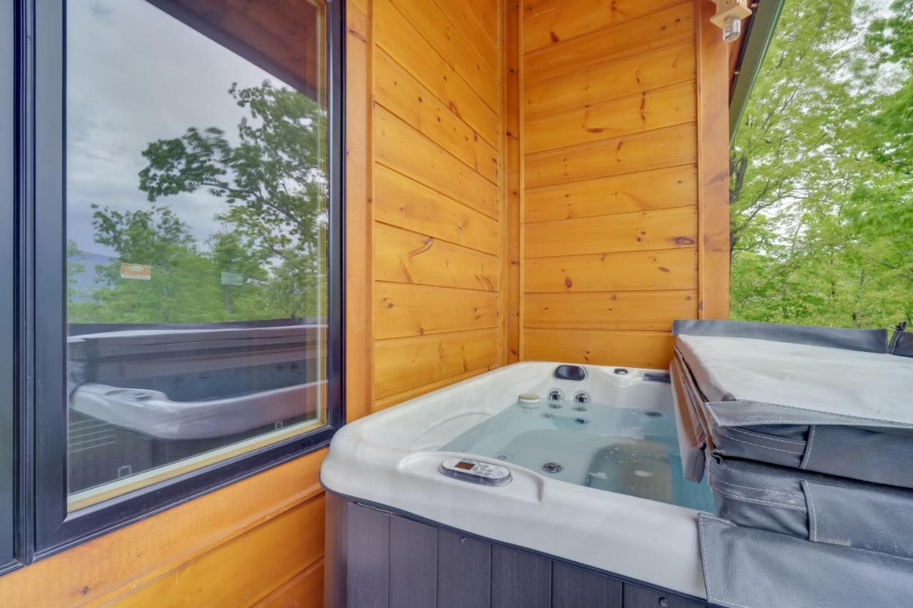 Gatlinburg Vacation Rental With Private Hot Tub! Екстериор снимка
