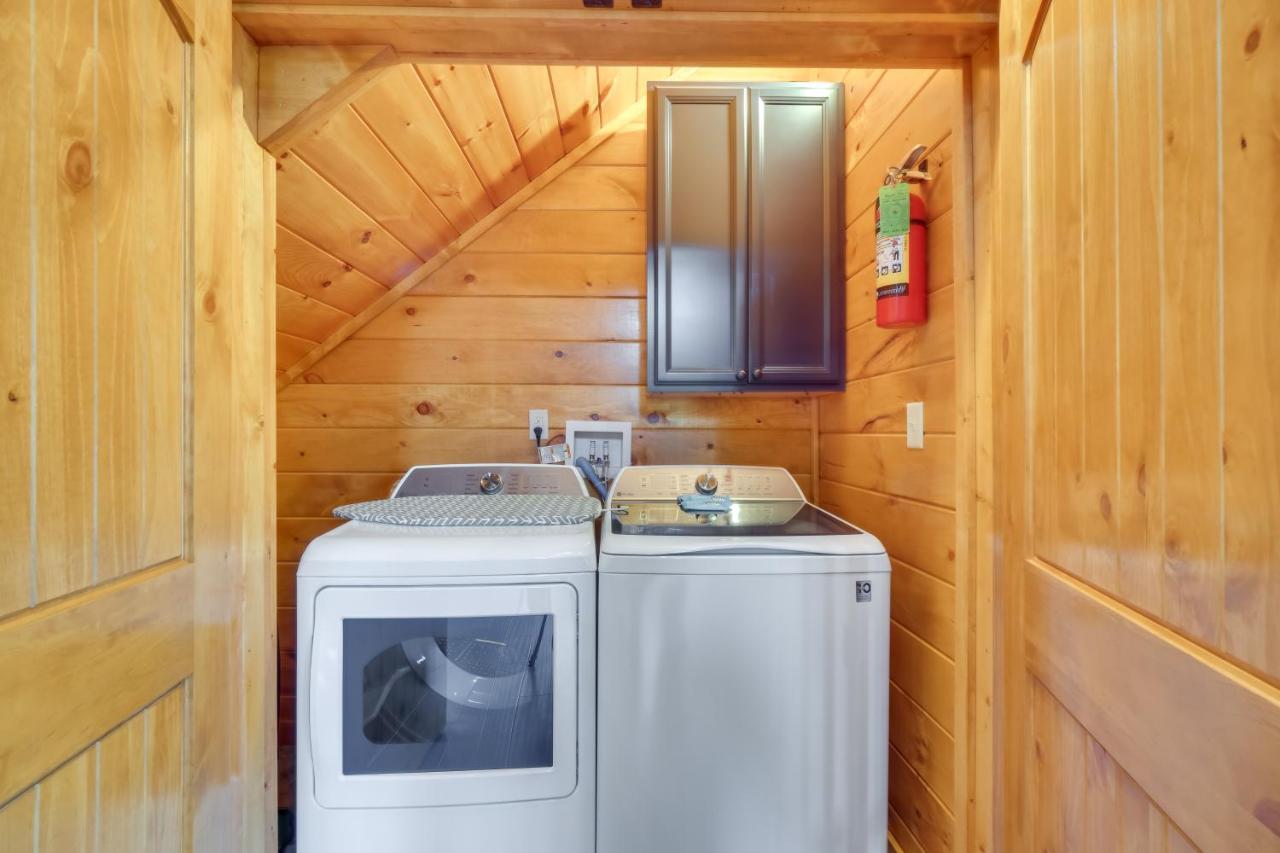 Gatlinburg Vacation Rental With Private Hot Tub! Екстериор снимка